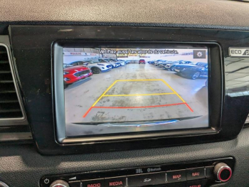 Photo 11 du bon plan KIA Niro 1.6 GDi 105ch ISG + Plug-In 60.5ch Premium DCT6 occasion à 15990 €