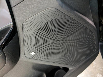 Photo 14 du bon plan KIA Niro 1.6 GDi 105ch ISG + Plug-In 60.5ch Premium DCT6 occasion à 15990 €