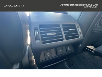Photo 18 du bon plan JAGUAR E-Pace P300e PHEV 309ch R-Dynamic S occasion à 39990 €