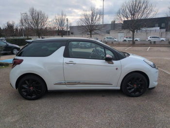 Photo 5 du bon plan DS DS 3 PureTech 110ch Performance Line S&S occasion à 8490 €