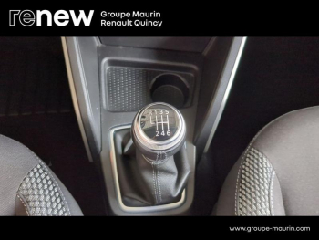 Photo 21 du bon plan DACIA Duster 1.3 TCe 130ch FAP Prestige 4x2 occasion à 16789 €