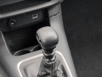 Photo 19 du bon plan CITROEN C3 PureTech 110ch Shine S&S E6.d occasion à 9990 €