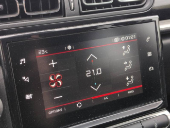 Photo 27 du bon plan CITROEN C3 PureTech 110ch Shine S&S E6.d occasion à 9990 €
