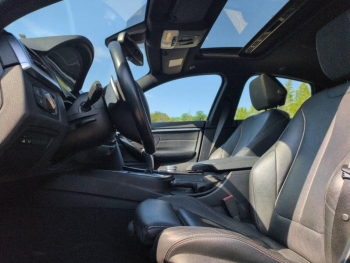Photo 16 du bon plan BMW Série 4 Gran Coupé 420d 190ch Luxury occasion à 25990 €
