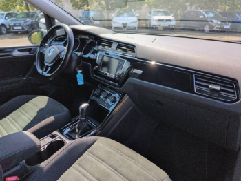 Photo 16 du bon plan VOLKSWAGEN Touran 2.0 TDI 150ch BlueMotion Technology FAP Carat DSG6 7 places occasion à 20990 €