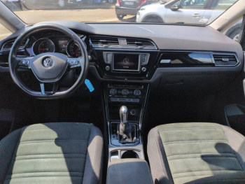 Photo 19 du bon plan VOLKSWAGEN Touran 2.0 TDI 150ch BlueMotion Technology FAP Carat DSG6 7 places occasion à 20990 €