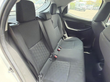 Photo 13 du bon plan TOYOTA Yaris 120 VVT-i Dynamic Business 5p MC24 - Garantie Usine 12/2027 occasion à 18490 €
