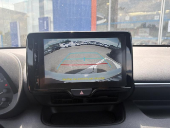 Photo 14 du bon plan TOYOTA Yaris 120 VVT-i Dynamic Business 5p MC24 - Garantie Usine 12/2027 occasion à 18490 €