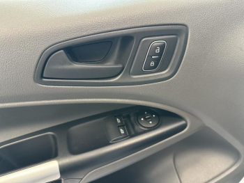 Photo 10 du bon plan FORD Transit Connect VUL L1 1.0E 100ch E85 Trend occasion à 18790 €
