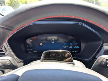 Photo 15 du bon plan FORD Kuga 2.5 Duratec 180ch Hybrid FlexiFuel ST-Line X Powershift occasion à 36590 €