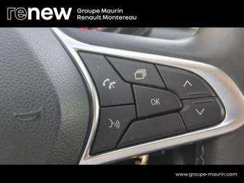 Photo 16 du bon plan RENAULT Clio 1.6 E-Tech hybride 140ch Business -21N occasion à 14890 €