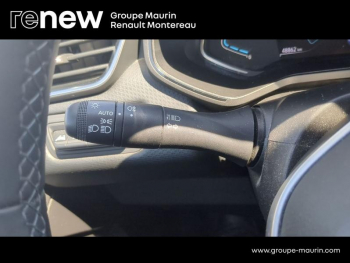 Photo 17 du bon plan RENAULT Clio 1.6 E-Tech hybride 140ch Business -21N occasion à 14890 €