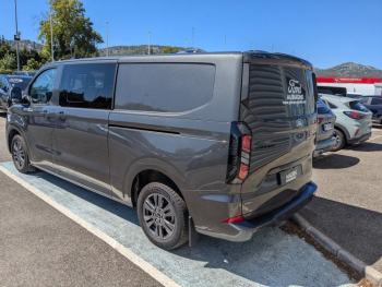 Photo 7 du bon plan FORD Transit Custom Fg VUL 320 L2H1 2.5 Duratec 232ch Hybride recheargeable Cabine Approfondie Limited CVT occasion à 41750 €