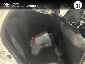 Photo 17 du bon plan TOYOTA Yaris 116h Dynamic Business 5p + Programme Beyond Zero Academy MY21 occasion à 18990 €