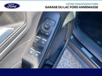 Photo 19 du bon plan FORD Kuga 2.5 Duratec 180ch Hybrid FlexiFuel ST-Line Powershift occasion à 30990 €