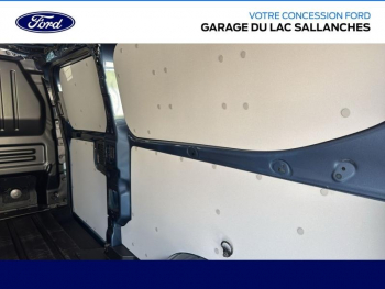 Photo 14 du bon plan FORD Transit Custom Fg VUL 320 L2H1 2.0 EcoBlue 170ch Sport 4x4 BVA8 occasion à 53790 €