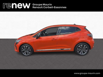 Photo 2 du bon plan RENAULT Clio 1.6 E-Tech 145ch full hybrid Techno occasion à 17290 €