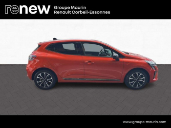 Photo 6 du bon plan RENAULT Clio 1.6 E-Tech 145ch full hybrid Techno occasion à 17290 €
