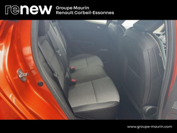 Photo 16 du bon plan RENAULT Clio 1.6 E-Tech 145ch full hybrid Techno occasion à 17290 €