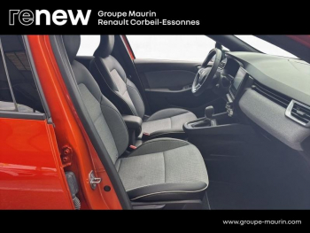 Photo 17 du bon plan RENAULT Clio 1.6 E-Tech 145ch full hybrid Techno occasion à 17290 €