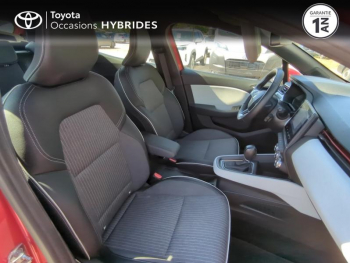 Photo 6 du bon plan RENAULT Clio 1.6 E-Tech hybride 140ch Intens -21N occasion à 15290 €