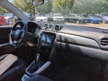 Photo 15 du bon plan SUZUKI Vitara 1.6 VVT Pack AllGrip Auto occasion à 15900 €