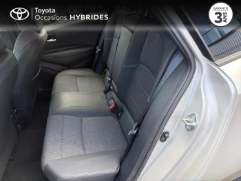 Photo 12 du bon plan TOYOTA Corolla Touring Spt 1.8 140ch Design MY25 occasion à 28490 €