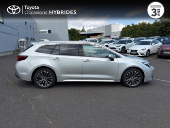 Photo 17 du bon plan TOYOTA Corolla Touring Spt 1.8 140ch Design MY25 occasion à 28490 €