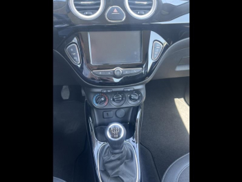 Photo 14 du bon plan OPEL Adam 1.4 Twinport 87ch White Edition Start/Stop occasion à 9880 €