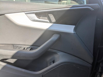 Photo 19 du bon plan AUDI A4 Avant 40 TDI 190ch Design quattro S tronic 7 occasion à 22990 €