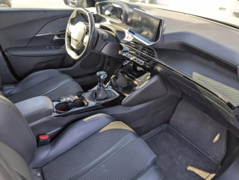 Photo 10 du bon plan PEUGEOT 2008 1.5 BlueHDi 110ch S&S GT occasion à 14490 €