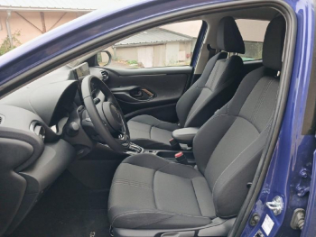 Photo 11 du bon plan TOYOTA Yaris 116h Design 5p MY26 occasion à 23690 €