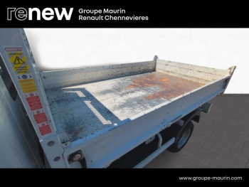 Photo 11 du bon plan RENAULT Master CCb VUL R3500RJ PAF AR Court L2 2.3 dCi 130ch Grand Confort EuroVI occasion à 26999 €