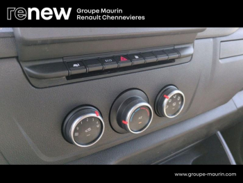 Photo 19 du bon plan RENAULT Master CCb VUL R3500RJ PAF AR Court L2 2.3 dCi 130ch Grand Confort EuroVI occasion à 26999 €