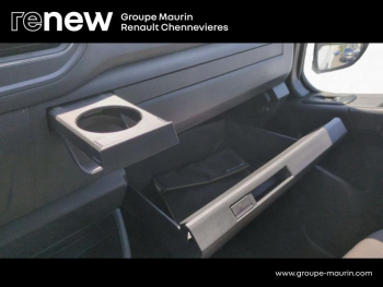 Photo 22 du bon plan RENAULT Master CCb VUL R3500RJ PAF AR Court L2 2.3 dCi 130ch Grand Confort EuroVI occasion à 26999 €