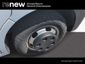 Photo 31 du bon plan RENAULT Master CCb VUL R3500RJ PAF AR Court L2 2.3 dCi 130ch Grand Confort EuroVI occasion à 26999 €