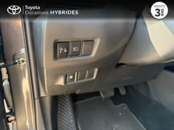 Photo 21 du bon plan TOYOTA C-HR 184h Edition 2WD E-CVT MC19 occasion à 18490 €