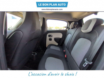 Photo 15 du bon plan RENAULT Twingo 0.9 TCe 95ch Zen occasion à 8480 €
