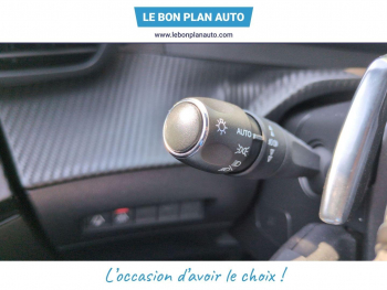 Photo 21 du bon plan PEUGEOT 2008 1.2 PureTech 130ch S&S GT Line EAT8 7cv occasion à 10390 €