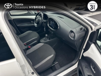 Photo 17 du bon plan TOYOTA Aygo X 1.0 VVT-i 72ch Dynamic S-CVT MY23 occasion à 13990 €