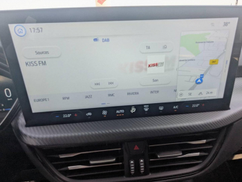 Photo 17 du bon plan FORD Kuga 2.5 Duratec 180ch Hybrid FlexiFuel ST-Line Powershift occasion à 31890 €