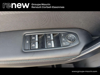 Photo 20 du bon plan RENAULT Captur 1.6 E-Tech full hybrid 145ch esprit Alpine occasion à 25480 €