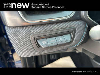 Photo 21 du bon plan RENAULT Captur 1.6 E-Tech full hybrid 145ch esprit Alpine occasion à 25480 €