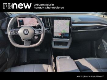 Photo 37 du bon plan RENAULT Megane E-Tech Electric EV60 220ch Iconic super charge -B occasion à 26999 €