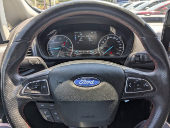 Photo 15 du bon plan FORD EcoSport 1.5 EcoBlue 95ch ST-Line occasion à 14423 €