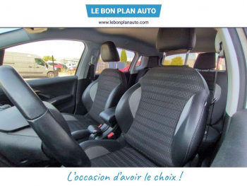 Photo 17 du bon plan PEUGEOT 2008 1.5 BlueHDi 100ch E6.c Allure Business S&S BVM5 occasion à 10960 €