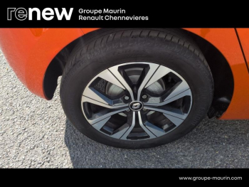 Photo 11 du bon plan RENAULT Clio 1.6 E-Tech 145ch full hybrid Evolution occasion à 16999 €