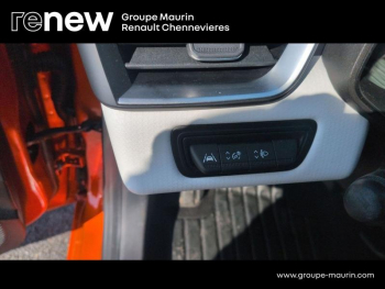 Photo 20 du bon plan RENAULT Clio 1.6 E-Tech 145ch full hybrid Evolution occasion à 16999 €