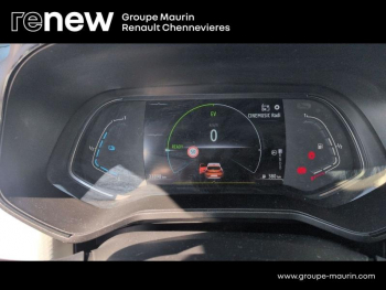 Photo 23 du bon plan RENAULT Clio 1.6 E-Tech 145ch full hybrid Evolution occasion à 16999 €
