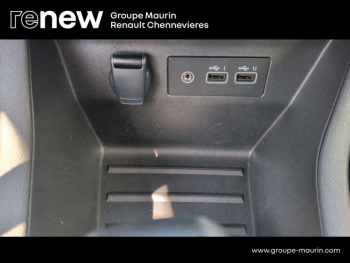 Photo 29 du bon plan RENAULT Clio 1.6 E-Tech 145ch full hybrid Evolution occasion à 16999 €